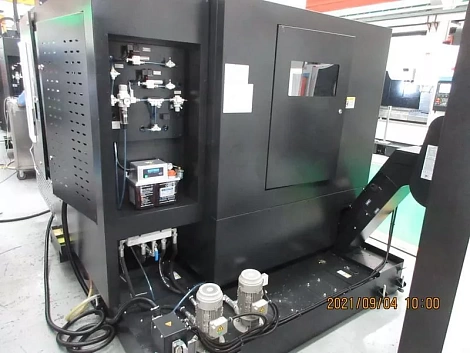 Вертикальный фрезерный обрабатывающий центр с ЧПУ VM1050S, NEWAY, Китай